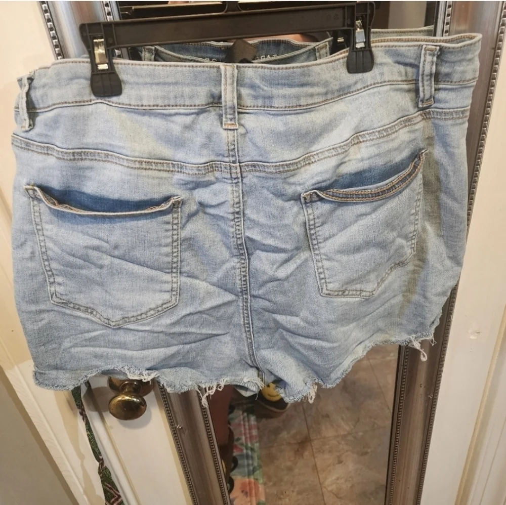 Tabria majors ftf Rhinestone fringe shorts size 18